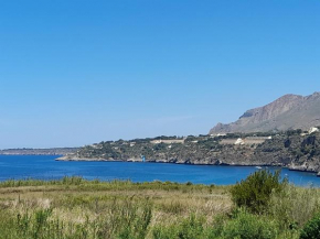 Гостиница Margherita's nest by the sea with birds song, Траппето